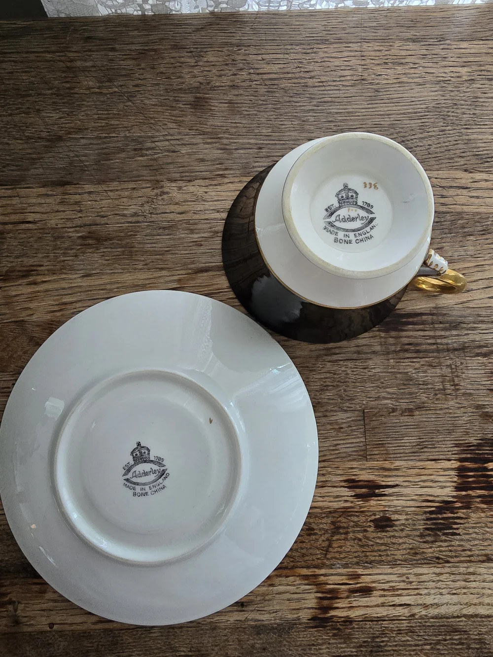 Adderley vintage elegant
